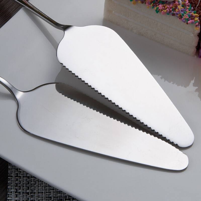 Stainless Steel Serrated Edge Cake Cutters